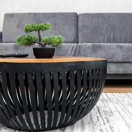 Letnicka By Renters Appartamento
