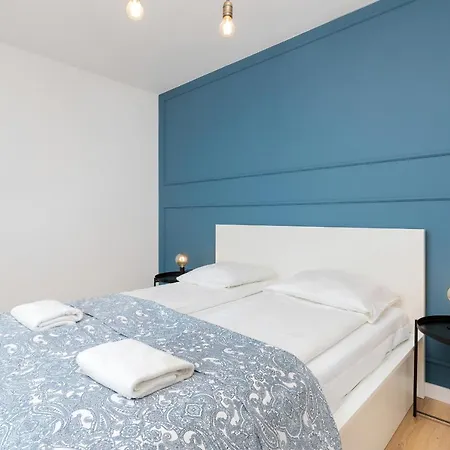 Apartment Letnicka By Renters
